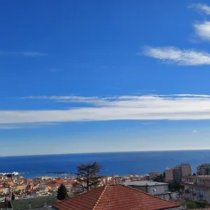  Appartamento La Casa Di Ermes - Ampio Luminoso A Due Passi Dal Centro Italia